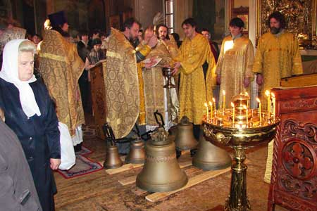 Освящение колоколов Скорбященского храма