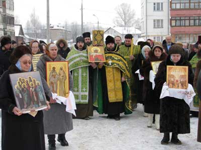 Крестный ход в храме святой блаженной Ксении Петербургской г. Клина