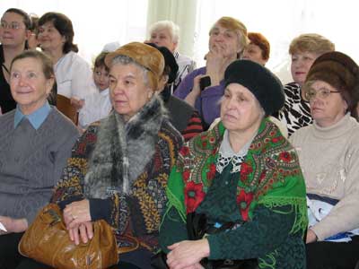 Праздничный концерт для ветеранов труда в православной классической гимназии София