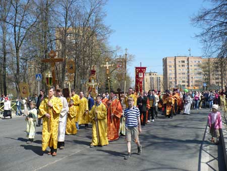 Крестный ход с иконой Божией Матери 'Неупиваемая Чаша' в г. Клине