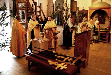 Освящение крестов для Феодоровской часовни г. Клина
