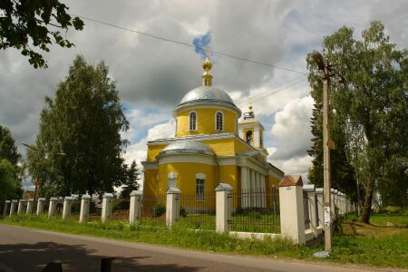 Храм Преображения Господня в селе Селинское