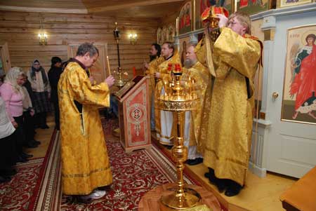 Литургия в православном храме д. Тиликтино Клин