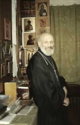 Священник Глеб Каледа