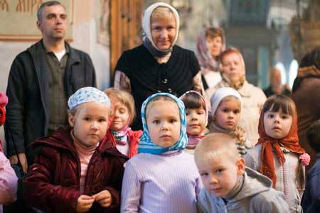 Прихожане Воскресенского храма в с. Шипулино Клинского благочиния